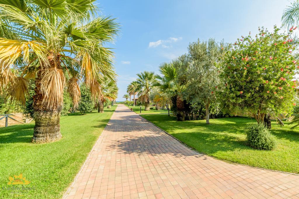 Hotel Garden Beach Castiadas Exterior photo